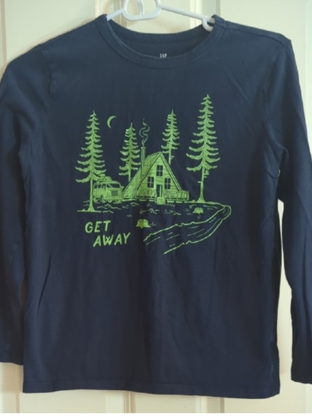 GAP Kids 'Get Away' Navy Long-Sleeve Graphic Tee Part Of My 4 Items Bundle Sale